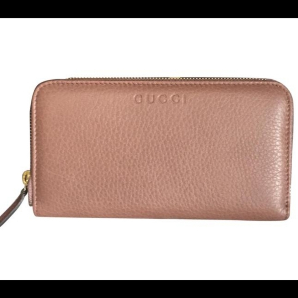Gucci Leather Zip Around Wallet